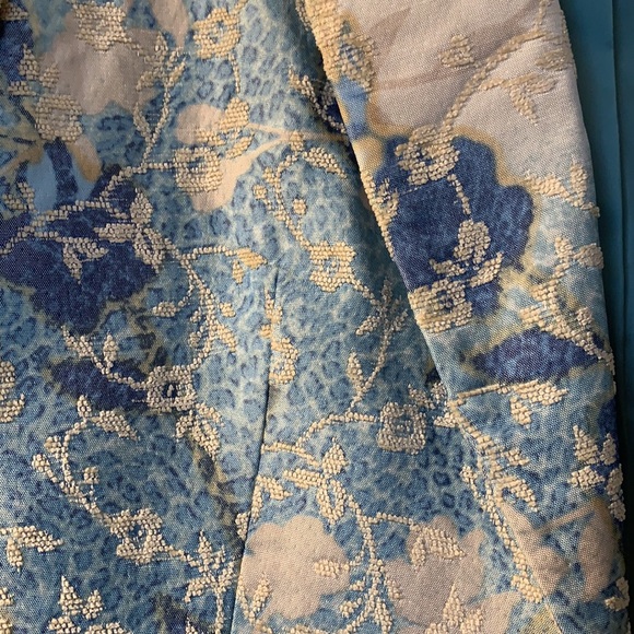 Nip on Boutique size 14 embroidered blazer!! Absolutely stunning!! - Picture 9 of 10